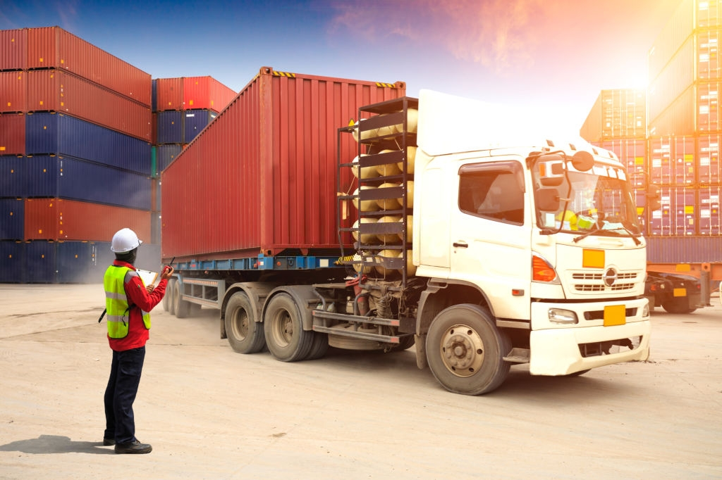 LTL Freight Tracking Terms To Understand And Benefits To Business