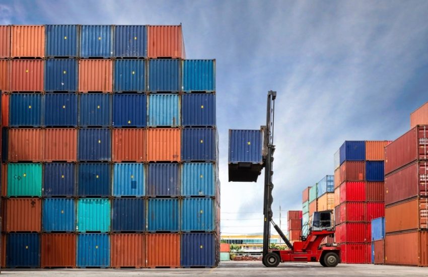 cost of transporting shipping containers